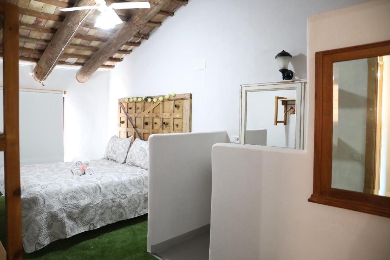 La Finestra Del Delta Hostal L'Ampolla Exterior foto